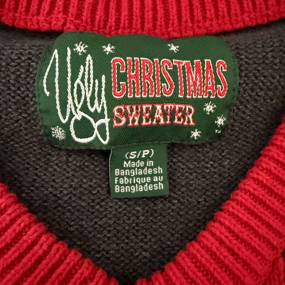 Ugly Christmas Sweater Vest Red and Green Festive Knit Size S/P mens